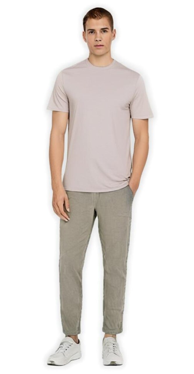 Gildan® Softstyle Adult T-Shirt, Ring-Spun Cotton Tee with Smooth Print Surface